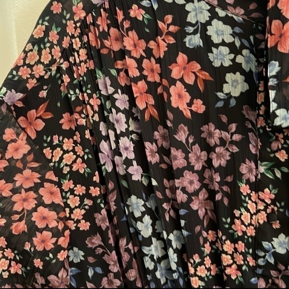 American Eagle Outfitters Floral Print Dress - Picture 4 of 9